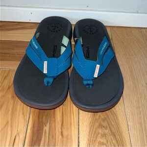 Women's Grundens Deck-mate 5-point Sandal